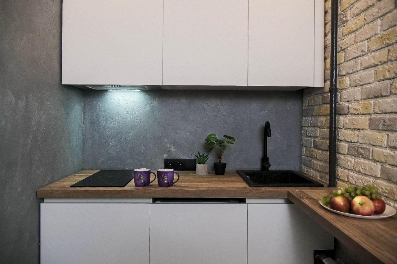 Freedom In Center Apartment Kiew