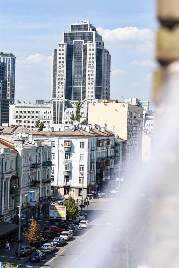 Apartment Freedom In Center